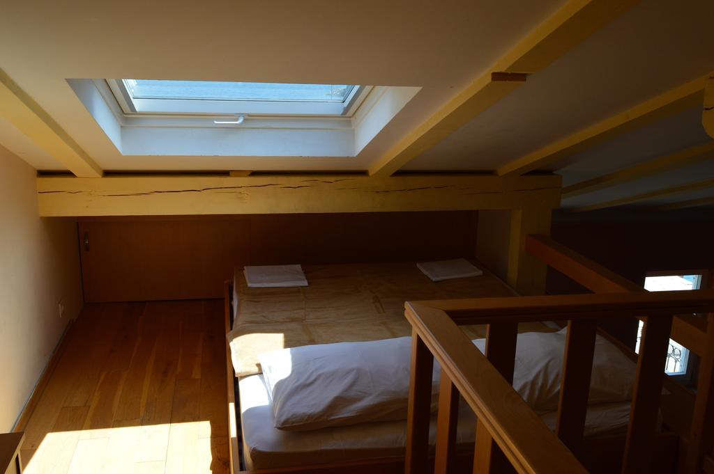Apartments Zlatko Delic Ika Rom bilde